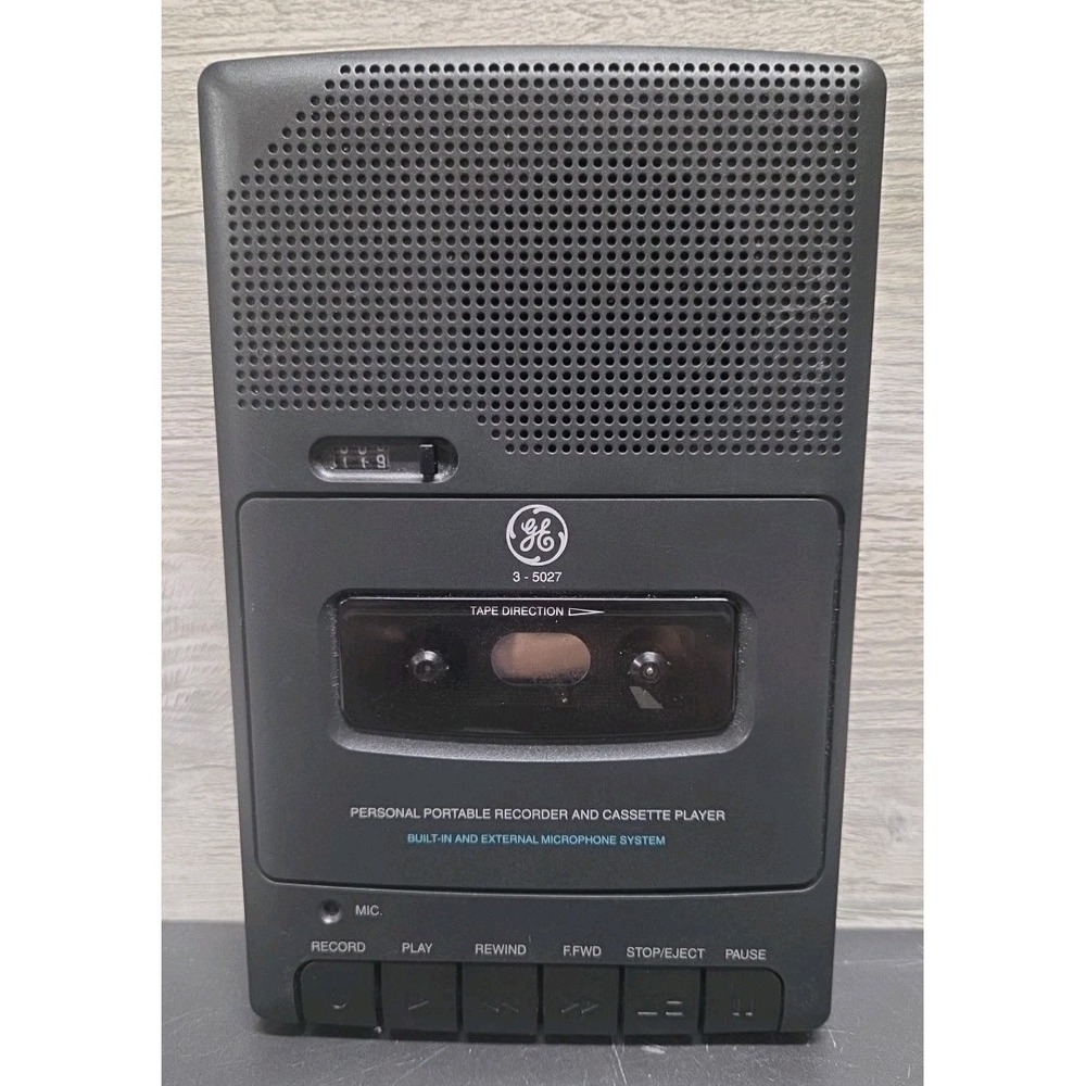 GE 3-5027A Vintage Personal Portable Recorder and Cassette Player D6